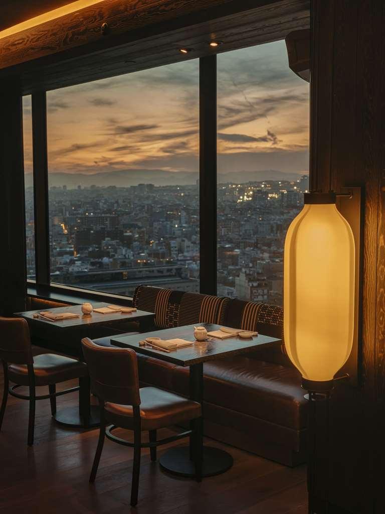 Nobu Hotel Barcelona Restoran foto The interior of the restaurant