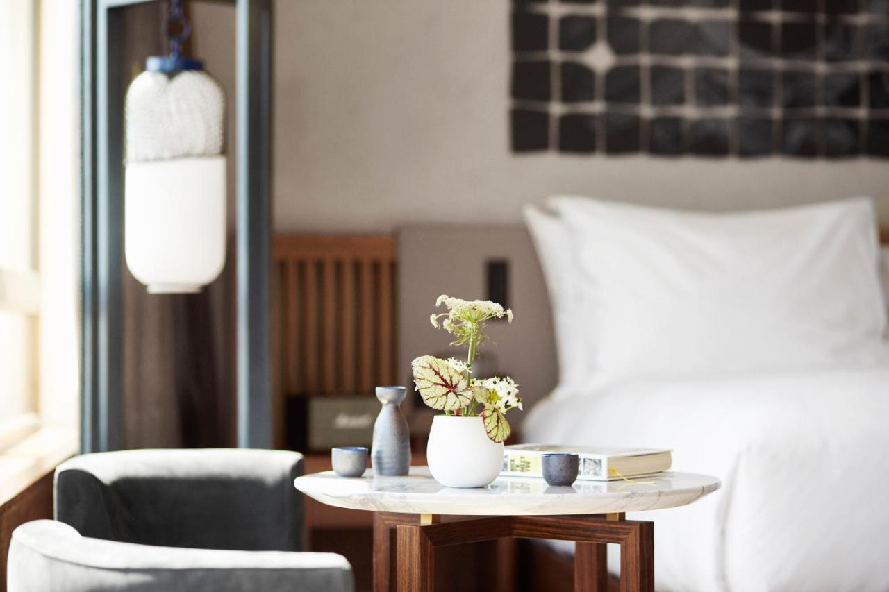Nobu Hotel Barcelona Bagian luar foto A room at the hotel